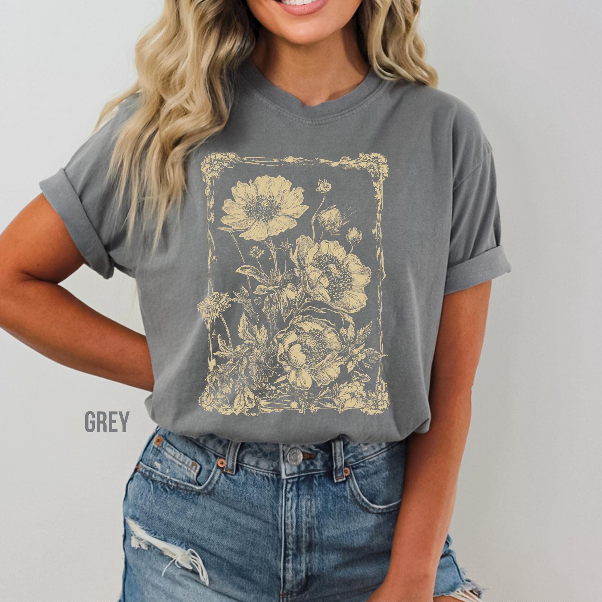Vintage Retro Dahlias T-Shirt