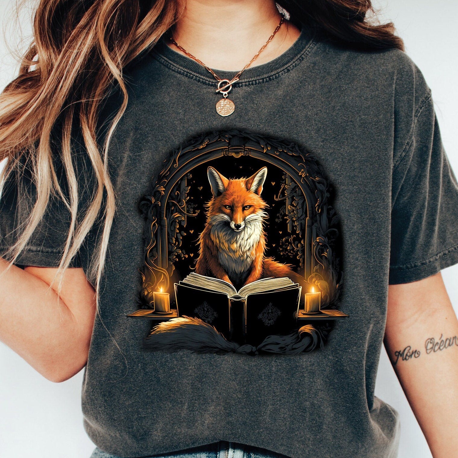 Fox Reading Book T-Shirt