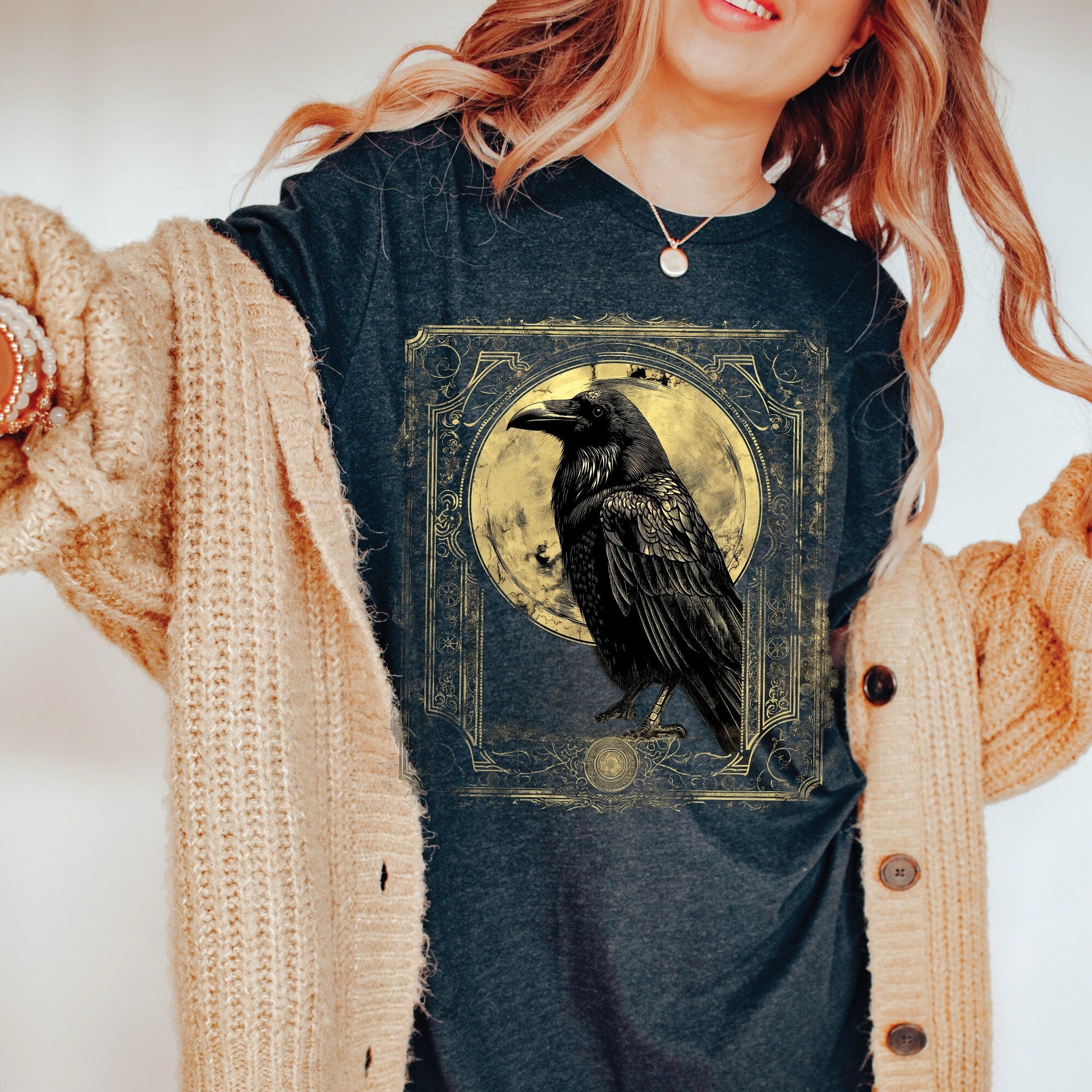Gothic Raven Vintage Tarot Card T-Shirt