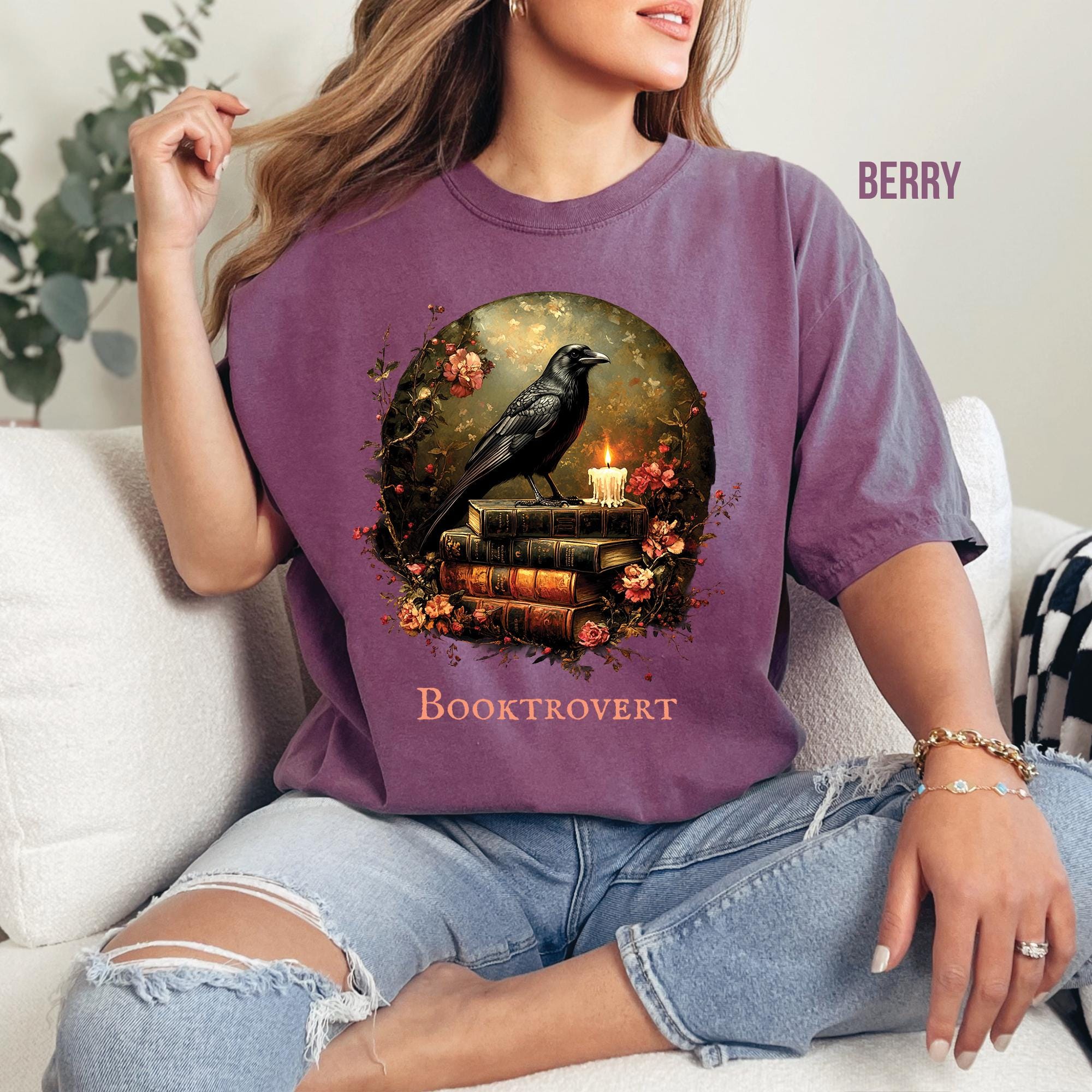 Booktrovert Raven T-Shirt