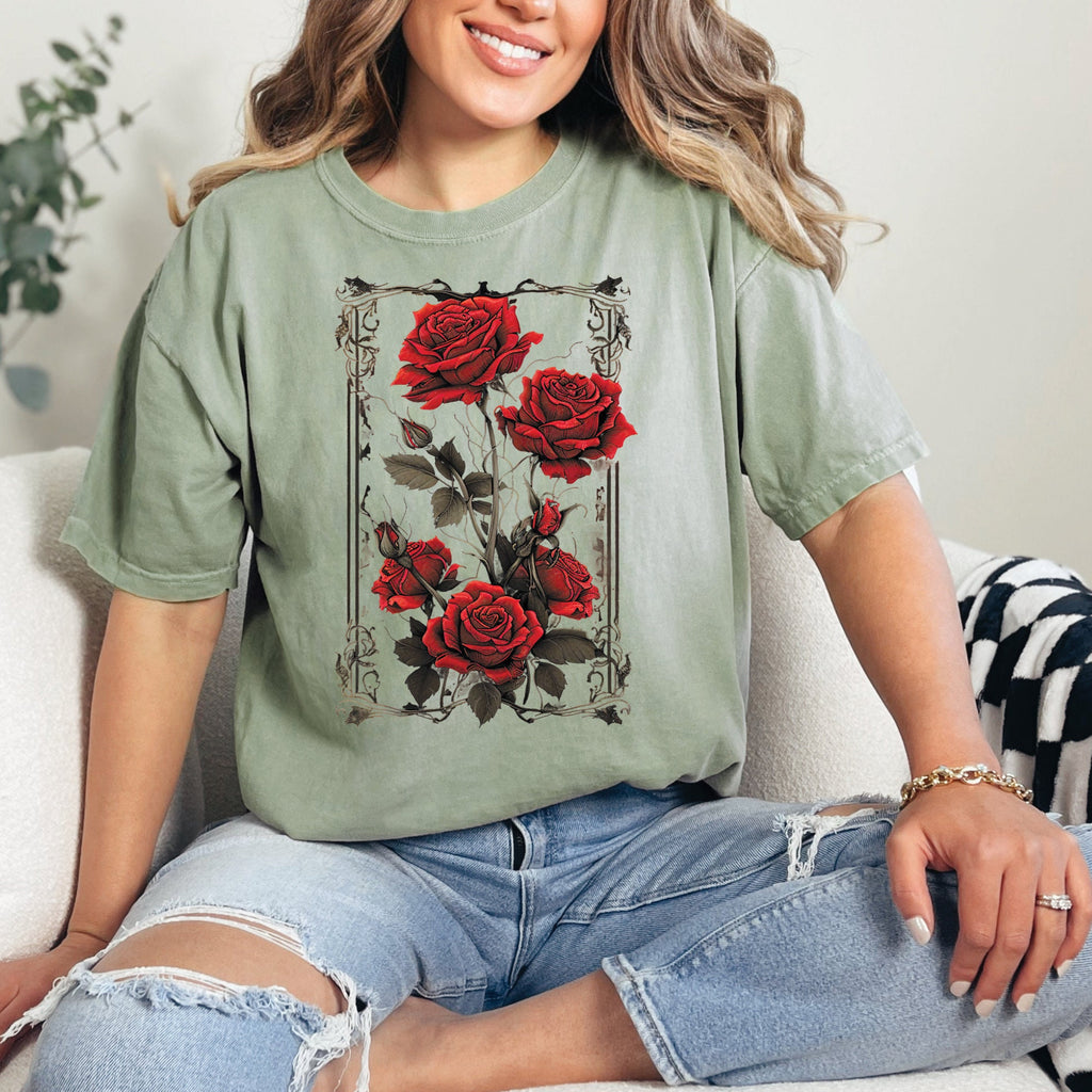 Vintage Roses Retro Gothic T-Shirt