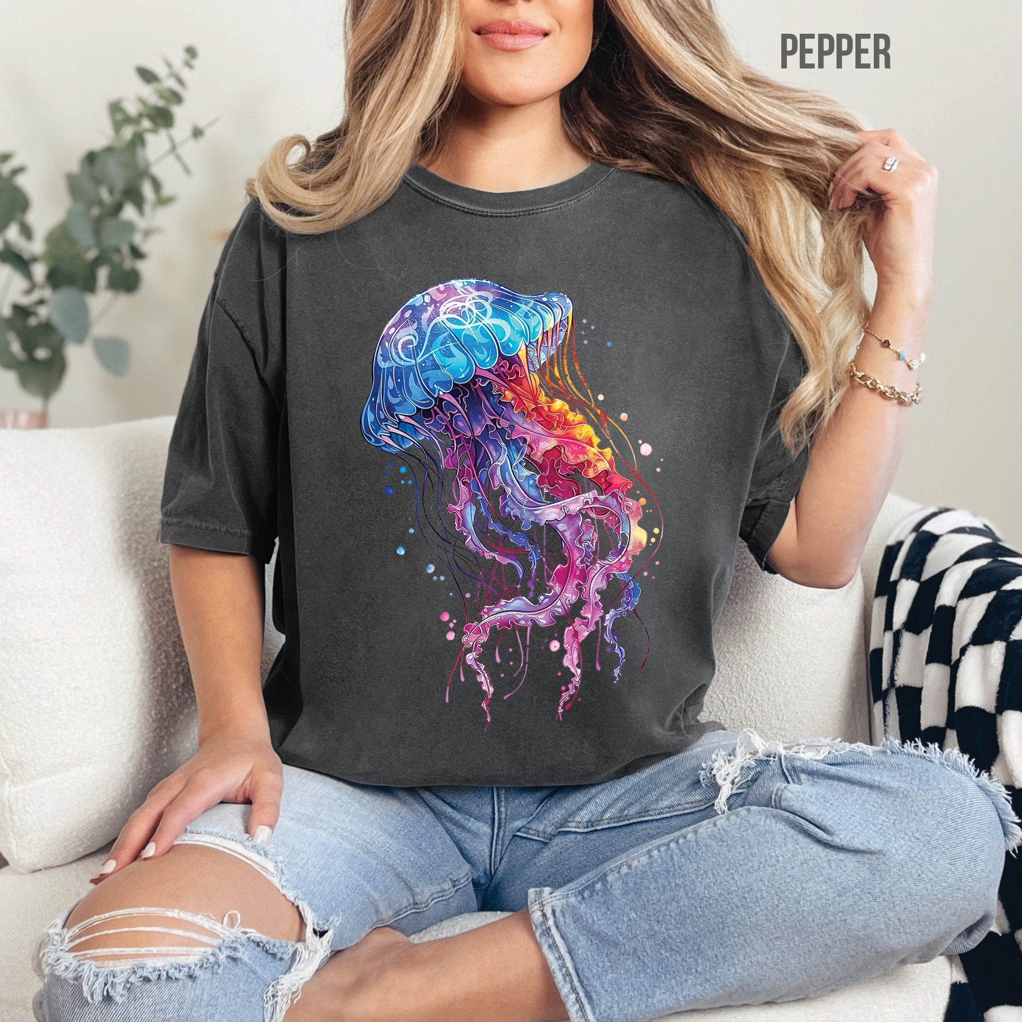Jellyfish Graphic T-Shirt