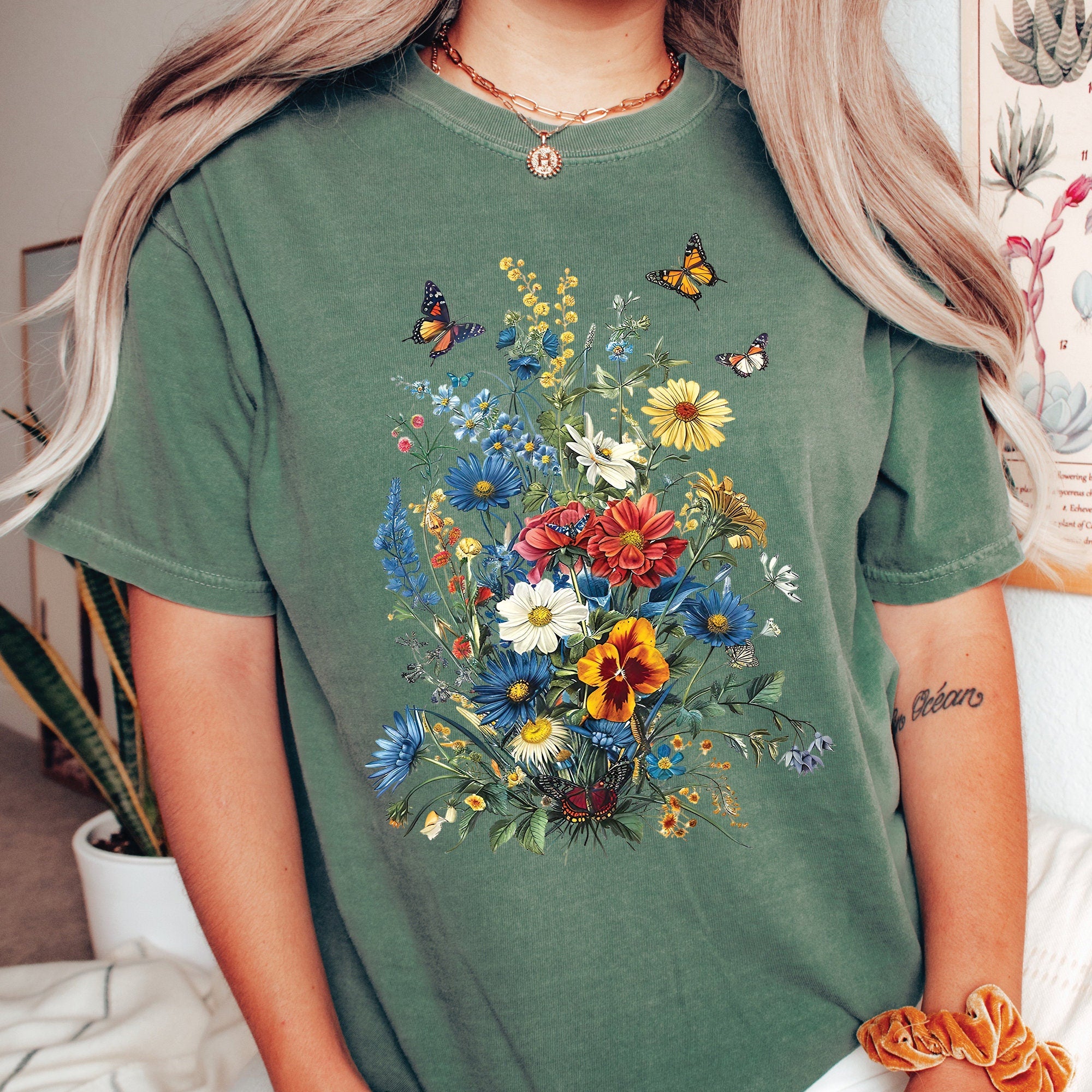 Wildflower Graphic T-Shirt