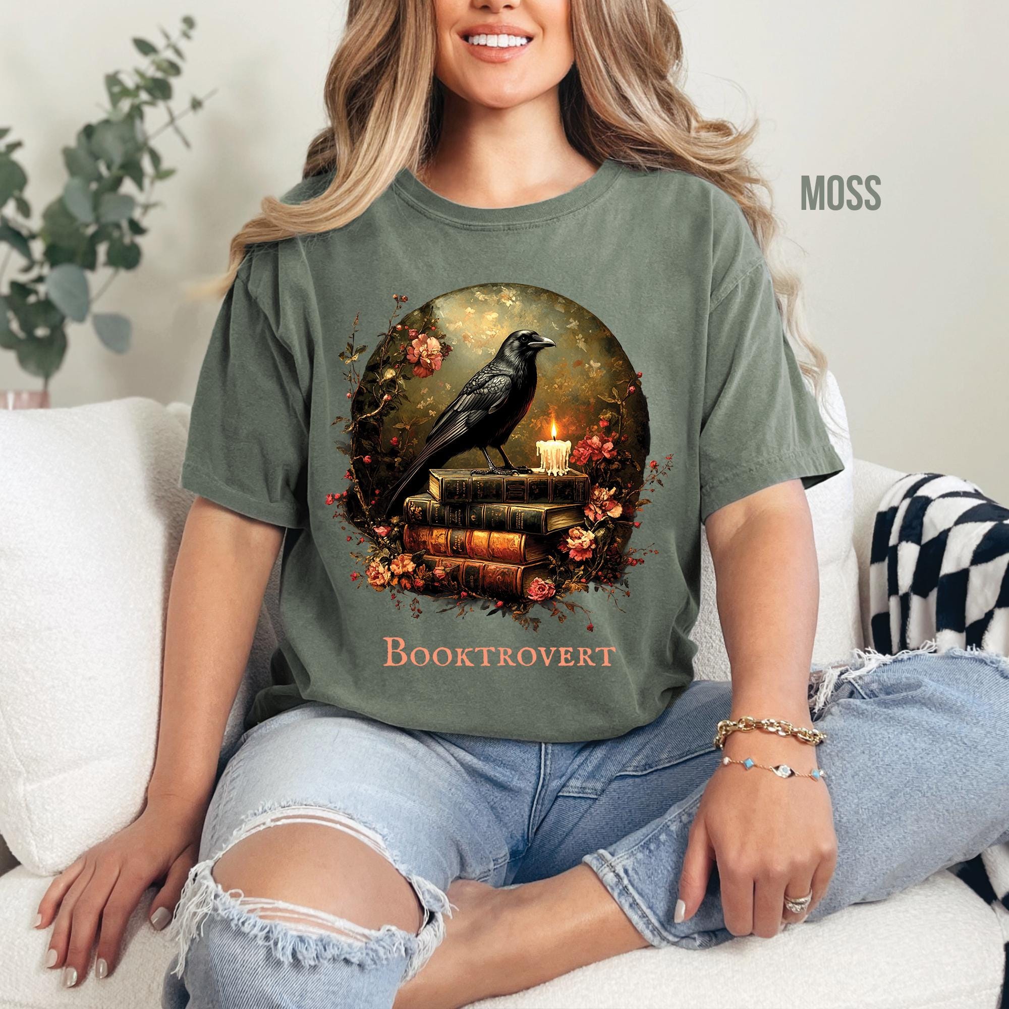 Booktrovert Raven T-Shirt