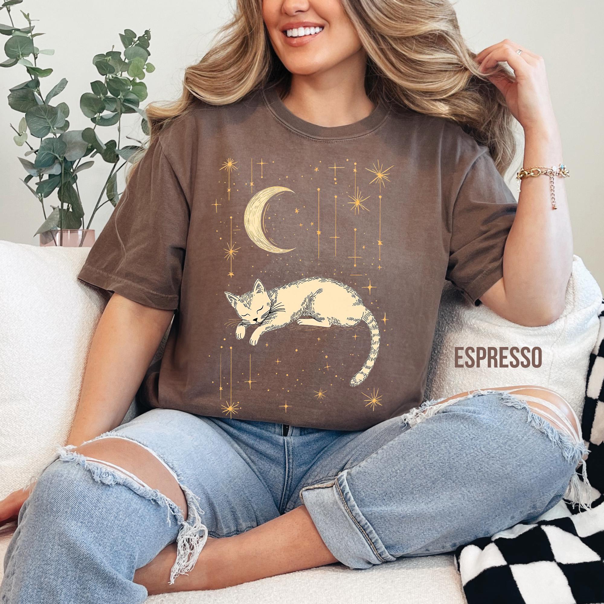 Celestial Moon & Stars Comfort Colors Cat T-Shirt