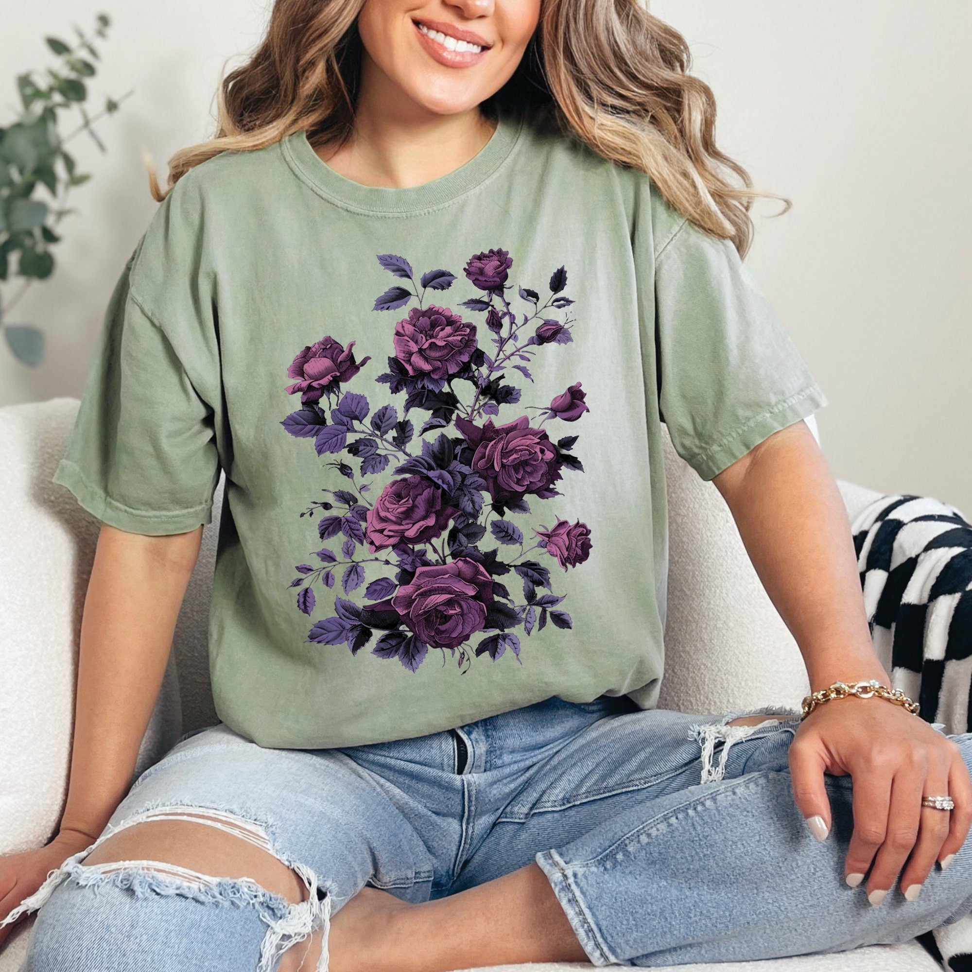 Vintage Roses Graphic T-Shirt