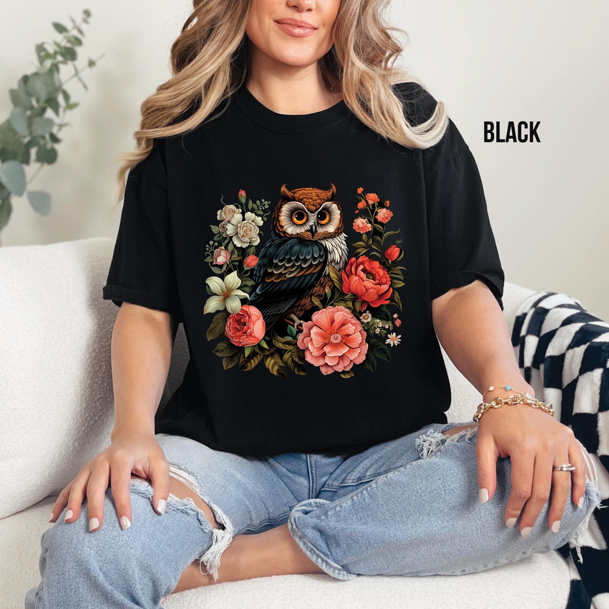 Cute Floral Owl Cottagecore T-Shirt