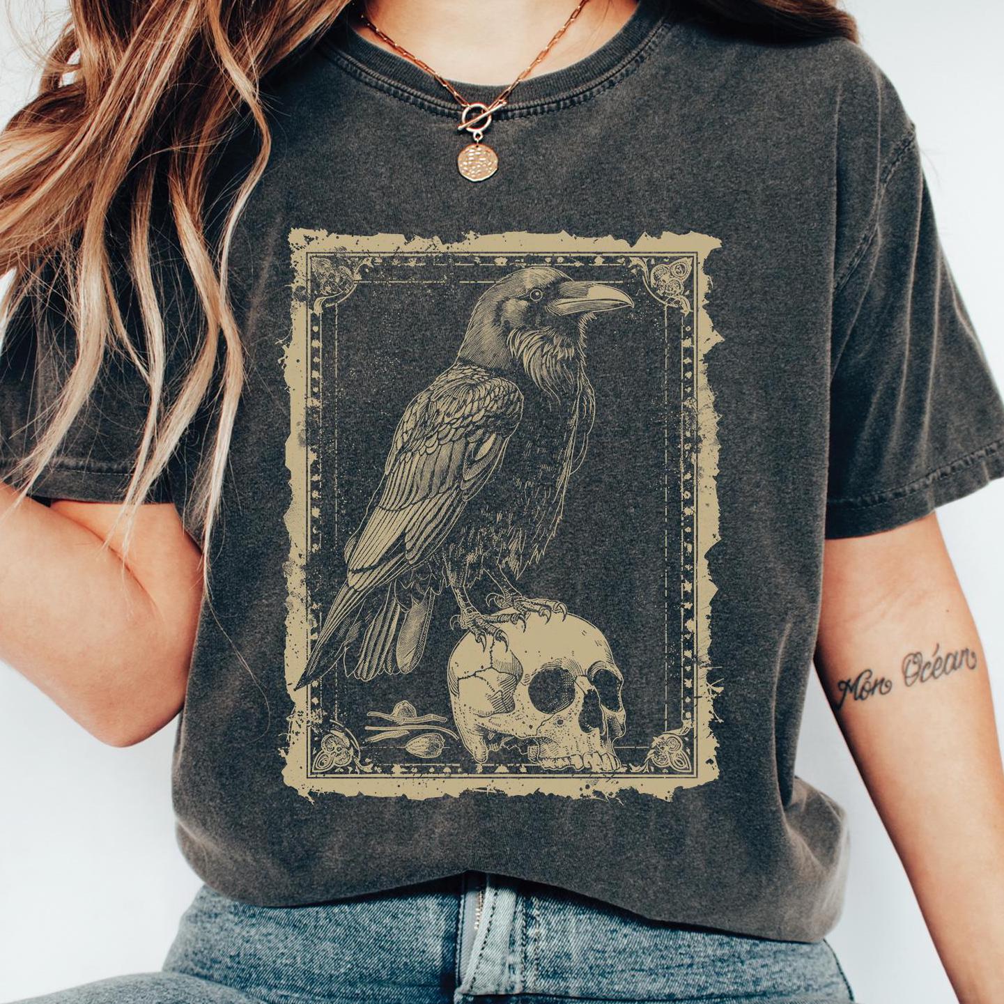 Raven Tarot Card T-Shirt